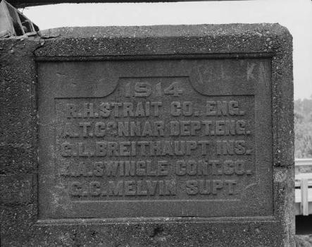 Dresden Suspension Bridge (1914) (HAER, OHIO,60-DRES,1-8)