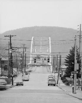 Corapolis Bridge, Corapolis, Pennsylvania. (HAER, PA,2-CORA,1-10)