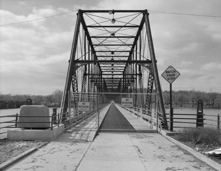 Walnut Street Bridge, Harrisburg, Pennsylvania. (HAER, PA,22-HARBU,25-10)