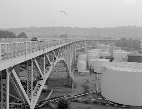 McKees Rocks Bridge, Pittsburgh, Pennsylvania. (HAER, PA,2-MCKRO,2-7)