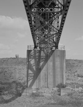 Southern Pacific Railroad, Pecos River Bridge, Langtry, Texas. (HAER, TX,233-LANG.V,1-8)