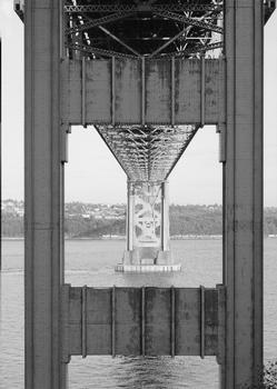 Original unreplaced approach from first suspension bridge (HAER WA-99-20)