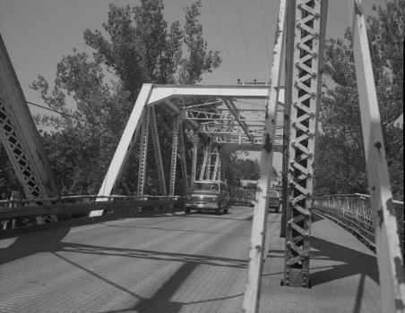 East Street Bridge, Parkersburg. (HAER, WVA,54-PARK,5-10)