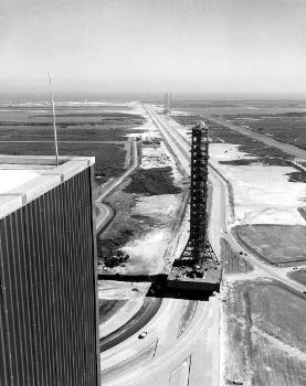 Mobile Launcher #1 moving into VAB.