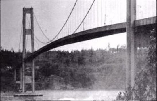 Ecroulement du Pont sur le détroit de Tacoma