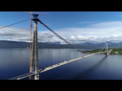 Halogaland-Brücke in Norwegen eröffnet : Die Halogaland-Brücke in Norwegen ist offiziell für den Verkehr freigegeben worden. Die "Sichuan Road and Bridge Group" aus China ist für den Bau der Stahlkonstruktion verantwortlich. …
LESEN SIE MEHR : http://de.euronews.com/2018/12/10/halogaland-brucke-in-norwegen-eroffnet
euronews: der meistgesehene Nachrichtensender in Europa.
Abonnieren Sie! http://www.youtube.com/subscription_center?add_user=euronewsde
euronews gibt es in 13 Sprachen: https://www.youtube.com/user/euronewsnetwork/channels
Auf Deutsch:
Internet : http://de.euronews.com
Facebook: https://www.facebook.com/euronews
Twitter: http://twitter.com/euronewsde
Google+: https://plus.google.com/u/0/b/101036888397116664208/113171012041187764998/posts?pageId=101036888397116664208
