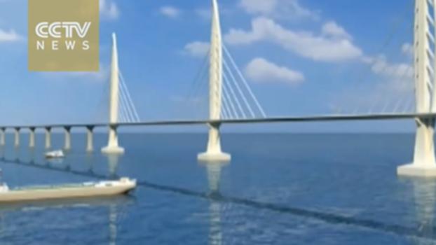 HK-Zhuhai-Macao Bridge shortens trip, makes closer ties : Business people and authorities are hoping the Hong Kong-Zhuhai-Macao Bridge will help promote connection between the regions in the Pearl River Delta. Once in operation, the Hong Kong-Zhuhai-Macao Bridge will shorten the driving time from Hong Kong to both Macao and Zhuhai city, from the current four hours to only 30 minutes. 
Subscribe to us on Youtube: https://www.youtube.com/user/CCTVNEWSbeijing
Download for IOS: https://itunes.apple.com/us/app/cctvnews-app/id922456579?l=zh&ls=1&mt=8
Download for Android: https://play.google.com/store/apps/details?id=com.imib.cctv
Follow us on:
Facebook: https://www.facebook.com/cctvnewschina
Twitter: https://twitter.com/CCTVNEWS
Google+: https://plus.google.com/+CCTVNEWSbeijing
Tumblr: http://cctvnews.tumblr.com/
Weibo: http://weibo.com/cctvnewsbeijing