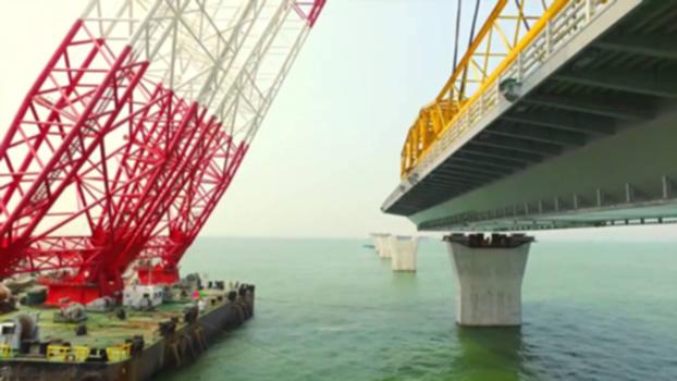 Aerial View Hongkong-Zhuhai-Macao Bridge Construction航拍港珠澳大桥施工 : https://en.wikipedia.org/wiki/Hong_Kong%E2%80%93Zhuhai%E2%80%93Macau_Bridge