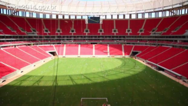 Estádio Nacional de Brasília Mané Garrincha: conheça os detalhes da arena : Inaugurado oficialmente em 18 de maio de 2013, estádio de Brasília receberá a abertura da Copa das Confederações e sete partidas do Mundial de 2014. Vídeo traz detalhes sobre estrutura, gramado, cobertura, vestiários e segurança do Mané Garrincha. Saiba mais sobre a preparação do Brasil para a Copa do Mundo da FIFA 2014 no Portal da Copa (http://www.copa2014.gov.br)