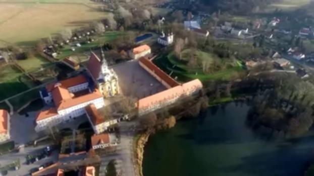 Kloster Neuzelle:Ein Flug über das Kloster Neuzelle in Brandenburg mit der DJI Phantom 3 und erweitert durch Bodenaufnahmen der GoPro Hero 4