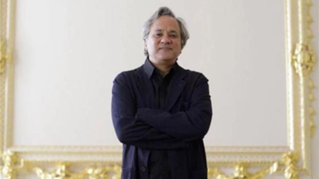 Why Anish Kapoor says artists need a collective voice to overcome the environment of fear : The Indian-origin British sculptor, who knows a thing or two about offending people, says never waste a good crisis.
Sir Anish Kapoor knows a thing or two about offending people. He didn't set out to do so with his sculpture “Dirty Corner” for the Palace of Versailles in 2015 which was unofficially dubbed “The Queen's Vagina”, but he fought tooth-and-nail to defend his freedom of artistic expression. A former Rolex Arts Initiative Mentor, the 63-year-old spoke at the Rolex Arts Weekend in Berlin last week on the role of an artist as an interpreter of our troubled times. Here he speaks to Kaveree Bamzai on the sidelines of the Mentor and Protégé programme on finding the moral courage to speak up in the age of rage and the era of Padmaavat. As he says, "Individual voices are fine but there has to be a moment where artists join together to transgress the project that builds fear." He asks the valid question that all citizens should: "Where is the rule of law? What happened to our judicial system? Why and how are our lawyers who promote free speech so silent? What’s wrong with them?" And perhaps answers it himself when he talks of what his open outrage against the government's attempt to stifle dissent cost him - cancellation of two commissions, one celebrating Mahatma Gandhi's Salt March at Dandi and another building a new stepwell at a new university being opened in Ahmadabad. "But once again the project was designed, ready to go, everything was there and set and cancelled for precisely the same reason." He adds: "I have been very critical of [Prime Minister Narendra] Modi publicly in a little piece that I wrote for The Guardian three years ago. I said that his regime was akin to the Hindu Taliban. I am afraid I have to stick to that and I am afraid it is more true now than it was then."
About DailyO:
Welcome to DailyO YouTube Channel. We offer you wide-angle and clear-eyed perspectives and quick analyses on politics, sports, science and technology, business, national and international news, life, art and culture, among other issues that shape and influence our everyday lives. The objective is to help you, the viewer, become informed individuals, free to form your own views and opinions about issues that concern and affect us all. 
At DailyO, we present you both breaking views as well as reflective essays to let you feel the pulse of the national and global developments.