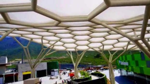 1ra Cubierta de ETFE en México : Lonas Lorenzo siguiendo con su constante esfuerzo por innovar, logra lleva a cabo un proyecto icónico para la arquitectura no solo de Monterrey, sino de todo México, realizando la primer cubierta con ETFE (Etileno-Tetrafluoretileno) en el país.