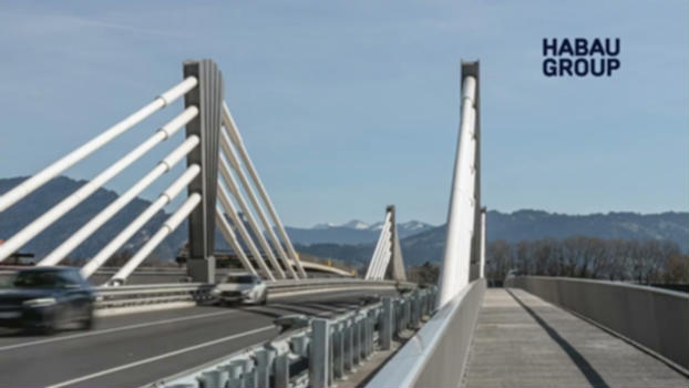 HABAU GROUP: Fertigstellung der Rheinbrücke in Hard Fußach:In Vorarlberg wurde die Rheinbrücke in Hard Fußach nun fertiggestellt. Als kritisch von der Internationalen Rheinregulierung (IRR) eingestuft, haben unsere HABAU und MCE Unmögliches möglich gemacht und die Brücke abgetragen sowie gegen eine neue, funktionale Brücke ersetzt.
#habau #mce #habaugroup #rheinbrücke #hardfußach