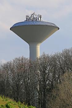 Water tower in Göppingen am Eichert:The 52 meter high tower was completed in 1975. Capacity 500 cubic meters