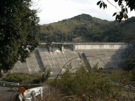 Ishiuchi Dam