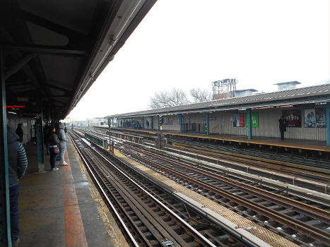 103rd Street – Corona Plaza Subway Station (Flushing Line)