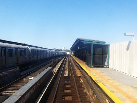 111th Street Subway Station (Jamaica Line)