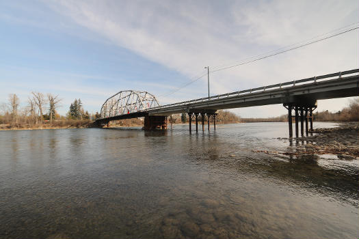 12 Street SE Bridge