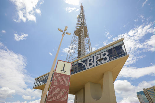 Tour de télévision de Brasilia