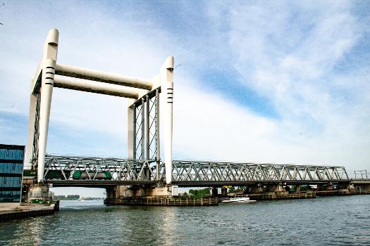 Dordrecht Railroad Bridge