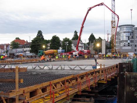 Betonierung der Freiburger Kronenbrücke