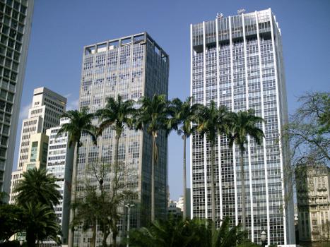 Grande Sao Paulo et Mercantil Finasa