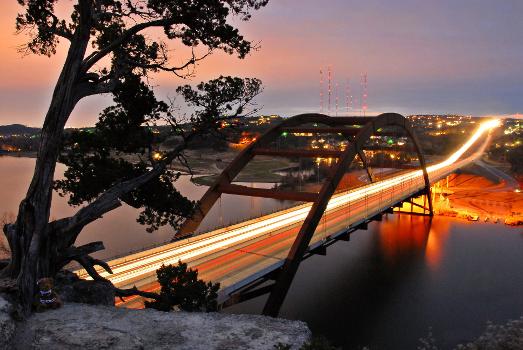 The 360 Bridge found in Austin, TX at dusk