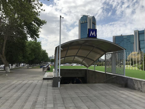 Bodomzor Metro Station