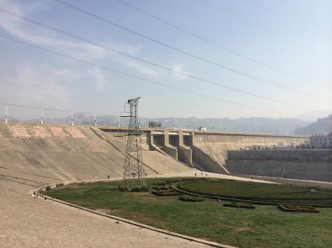 Liujiaxia Dam