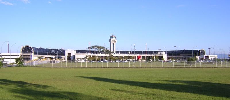 Flughafen José María Córdova