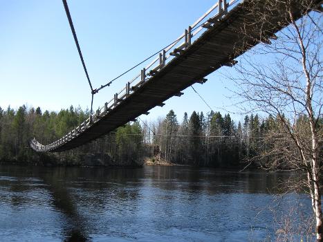 The Ahmaskoski suspension bridge accross the Oulujoki river in Utajärvi, Finland