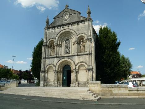 Chapelle St-Cybard, Angoulême (16), France