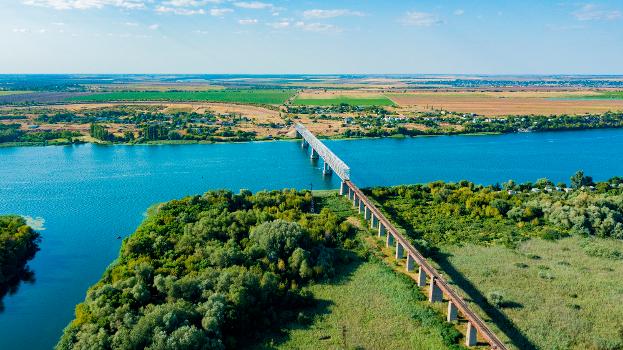 Kherson Railroad Bridge