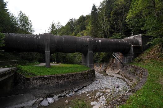 Aquädukt über den Trepsenbach bei Rempen von Robert Maillart, erbaut 1923; Schwyz, Schweiz