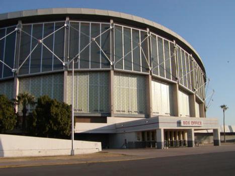 Arizona Veterans Memorial Coliseum - Phoenix