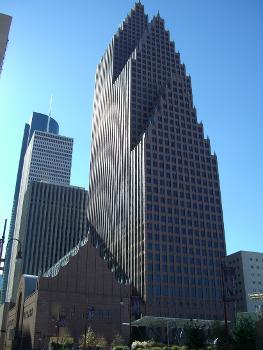 Bank of America Center (Houston)