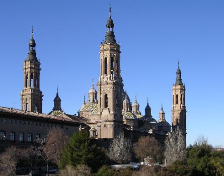 Catedral-Basílica de Nuestra Señora del Pilar(Fotograf: Willtron)