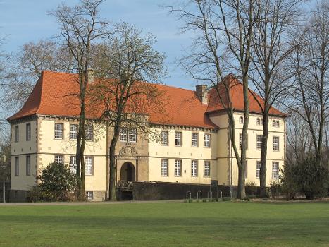 Strünkede Castle