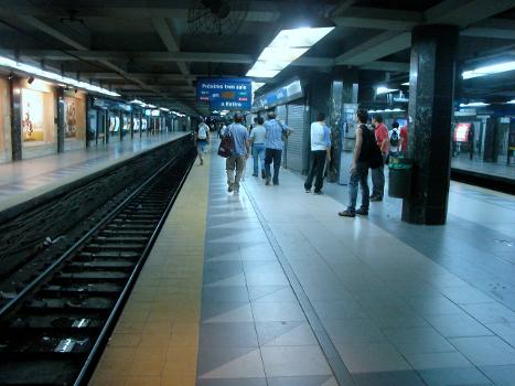 Metrobahnhof Constitución Station