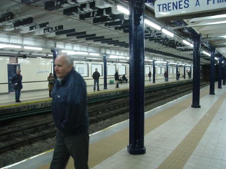 Sáenz Peña Metro Station