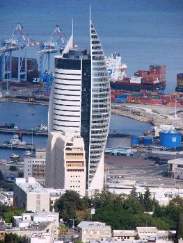 Sail Tower - Haïfa