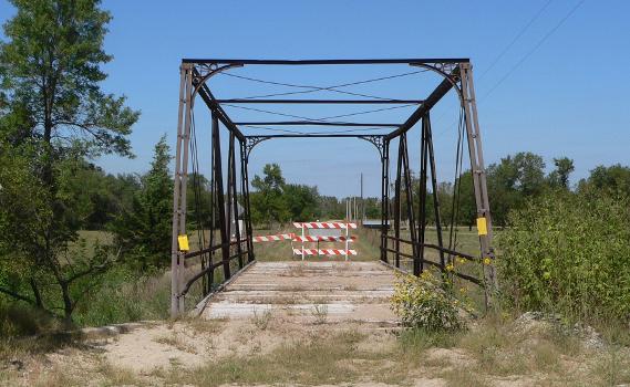 Clear Creek Bridge:Clear Creek Bridge; seen from the south. The bridge is located in Butler County, Nebraska, where county road BC crosses the creek, northwest of Bellwood, Nebraska. The bridge was built in 1891, and is listed in the National Register of Historic Places.