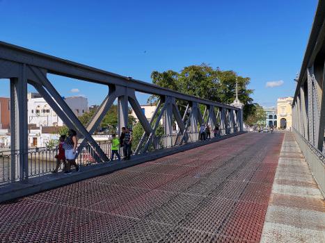 Calixto García Bridge