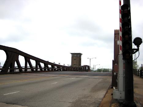 95th St. Bridge. South Side Chicago:Site of the famous Blues Brothers jump.