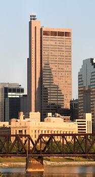 Rhodes State Office Tower - Columbus