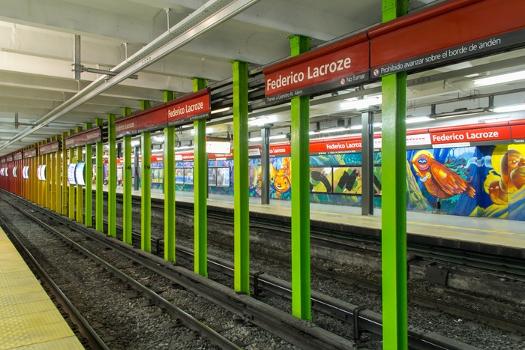 Federico Lacroze station with painted columns and murals
