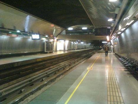 Ruta Roja station, of the Santiago metro