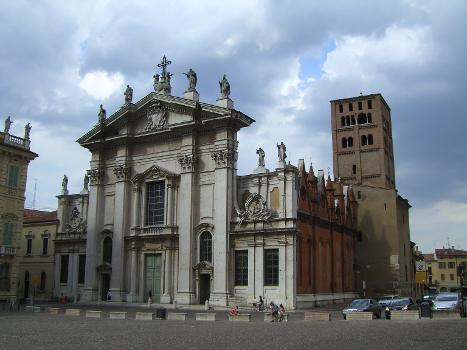 Cathédrale de Mantoue(photographe: Giovanni Bufalo)