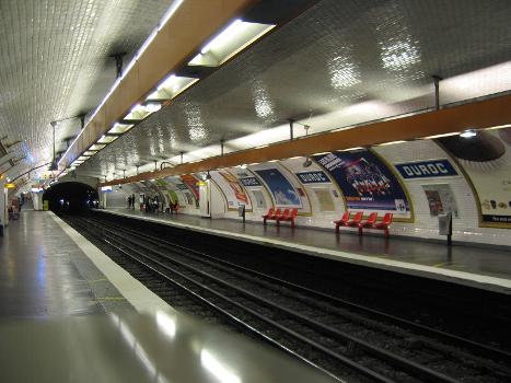 Station Duroc, ligne 13 du métro de Paris.
