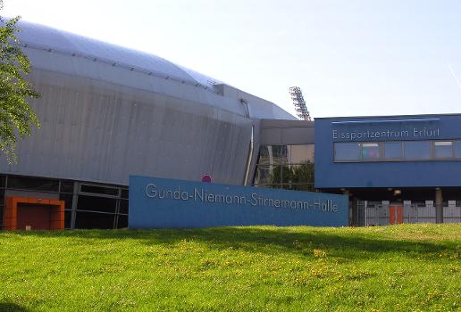 Die Erfurter Gunda-Niemann-Stirnemann-Halle, das moderne Eissportzentrum in Thüringen